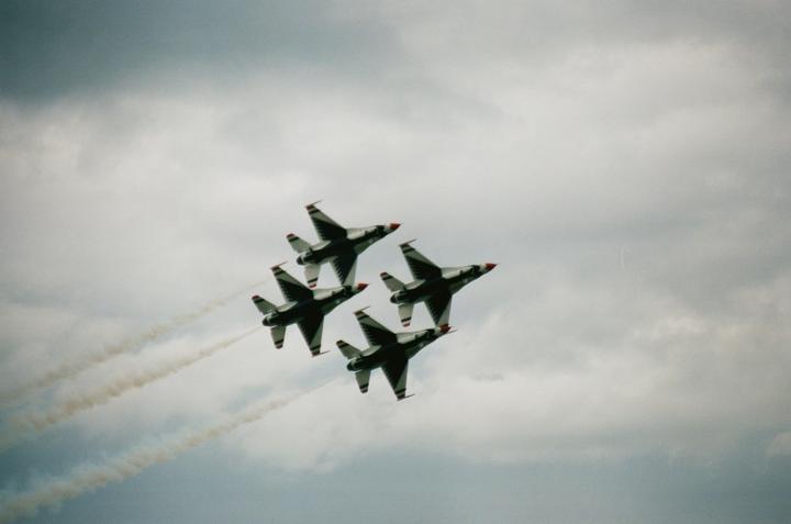 Just got my first analog camera and shot my first roll at an air show. Minolta STR201 | 80-200mm macro lens | Ektar 100