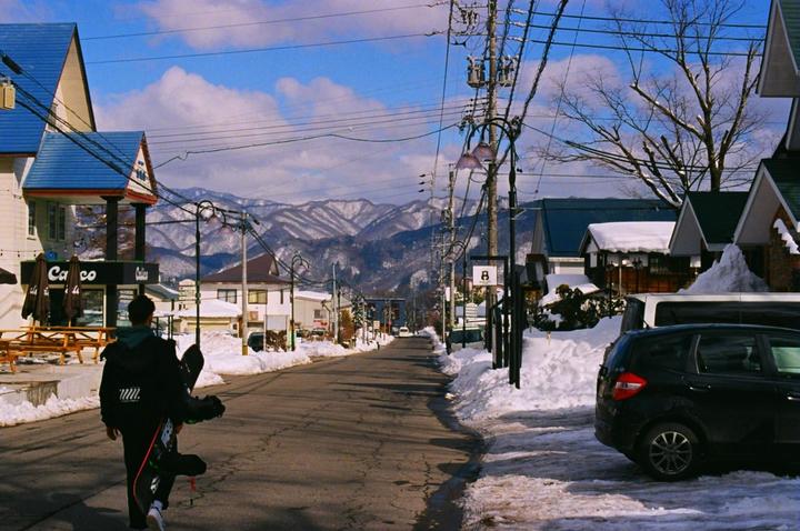 First ever roll of film in Japan (Canon AE1-Program, Canon 50mm f1.4, Ultramax 400)