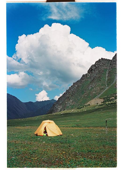 Kyrgyzstan [Konica C35 FD, 38 mm/f1.8, Kodak Aerocolor 125]