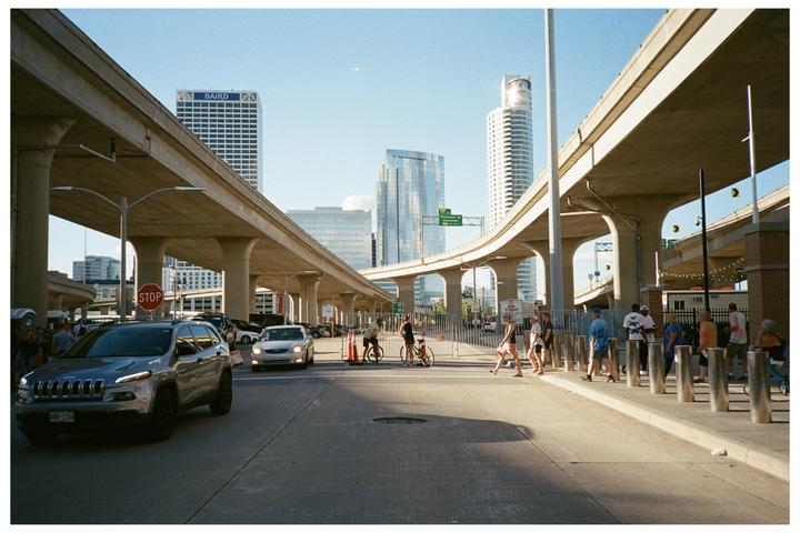 Flying roads | Olympus XA, Kodak Ultramax 400