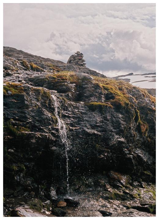 The Cairn [Rollei 30 | Portra 400]