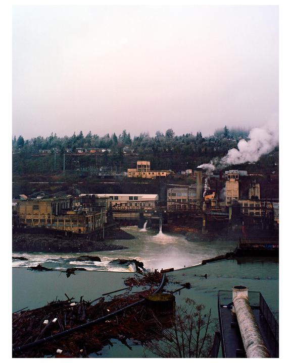 Oregon City. Pentax 67 | Portra 400