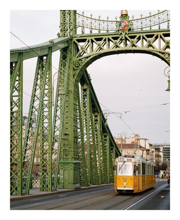 Liberty Bridge, Budapest. Canon AV-1|50mm F1.8|Kodak Color Plus 200