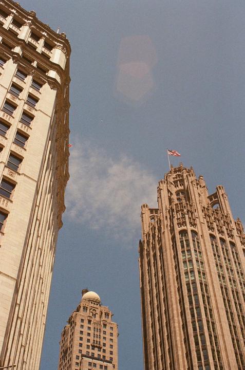 Chicago in August [canon rebel 2000 28-80mm, Kodak ultramax 400]