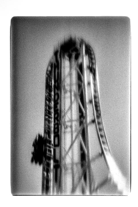 ROLLER COASTER  | CONTAX 139 QUARTZ | CARL ZEISS S-PLANAR 60MM F2.8 | ORWO UN54 | RODINAL 1+50