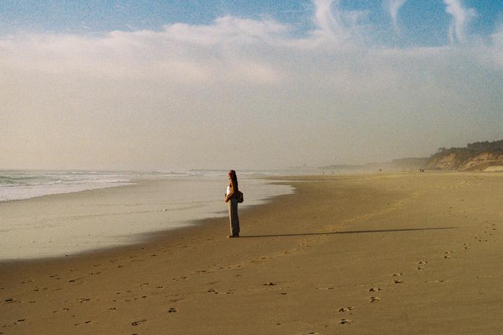 A day at the beach. [Olympus Om-2n, 50mm f1.8, Kodak Gold 200]