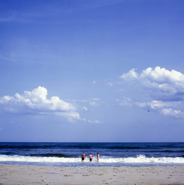 I love slide film blues [Hasselblad 501CM, Provia 100F, 80mm]