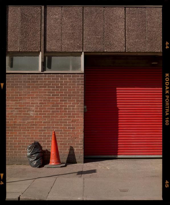 From home to work / Mamiya RZ67 Pro / Sekor Z 110mm f2.8 W / Kodak Portra 160