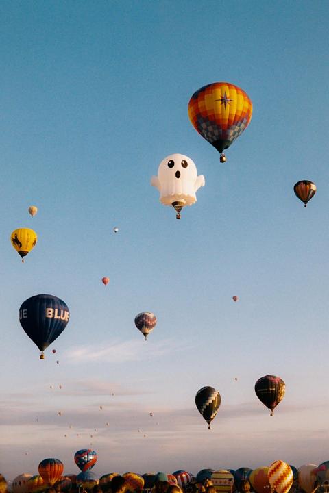 Some of my favorites from this year’s Balloon Fiesta 🎈[Nikon f2, 50mm 1.8, Porta 160+400]