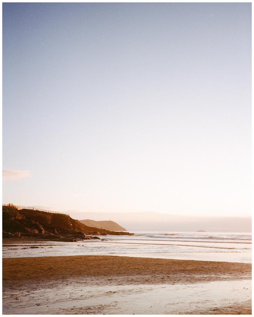 Chasing Golden Hour | Fuji 200, shot on olympus xa2 with fujifilm 200