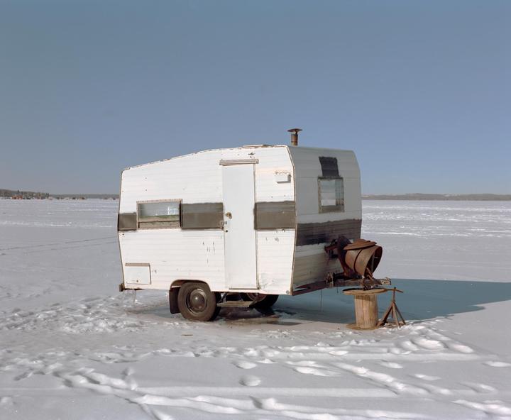 Ice fishing [Mamiya Universal / 100mm f/2.8 / Portra 160]
