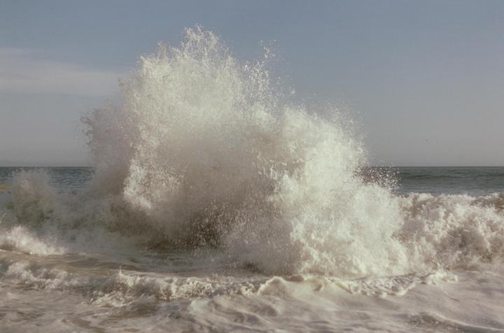The Wave | Pentax Spotmatic | Cinestill 50D