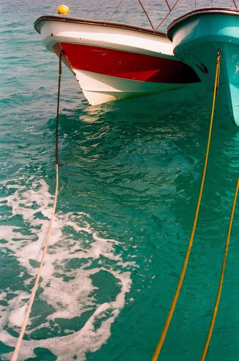 Boats and Coasts (Canon A1, 50mm 1.8, Portra 400)