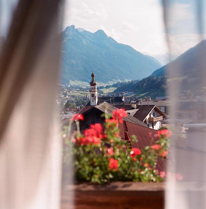 Tirol, Austria [Pentacon Six TL, Zeiss Jena 50mm, Kodak Portra 400]