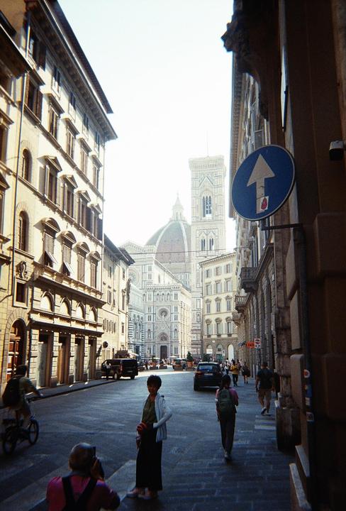 25€ camera I bought while backpacking
