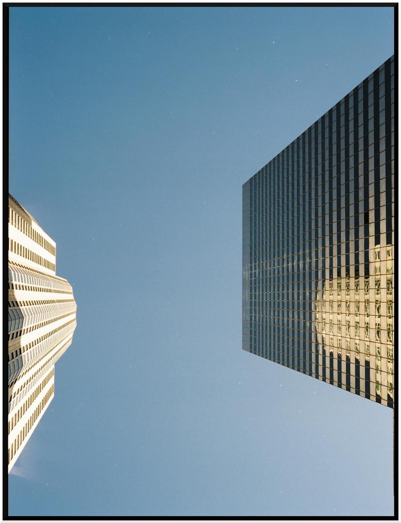 DTLA: Portra 400 Mamiya M645, shot on mamiya 645 with kodak portra 400