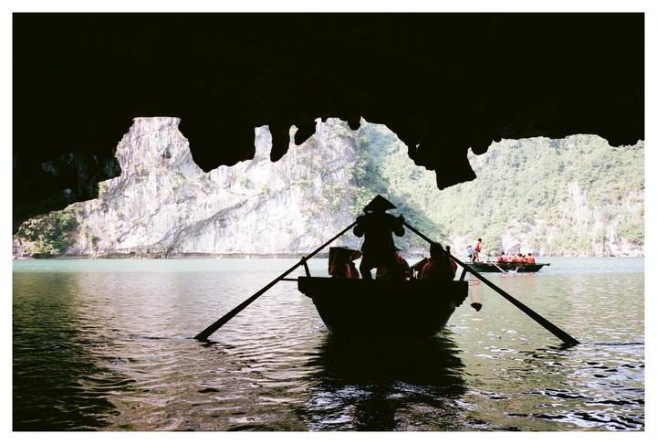 Two shots from Ha Long Bay, Vietnam (contax t2, Kodak gold 200)