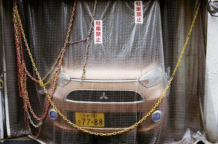 Japan. Nikon FM2, 35mm f2, Portra 400