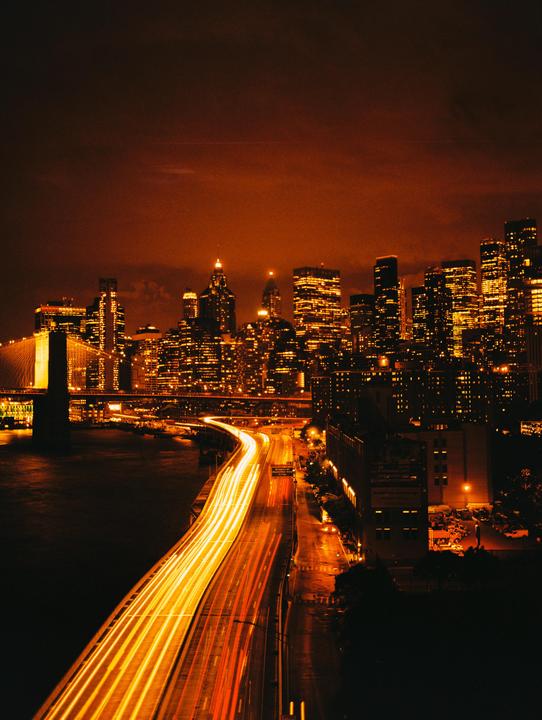 Manhattan at night on Lomography Redscale // Mamiya 645 / 55mm f2.8