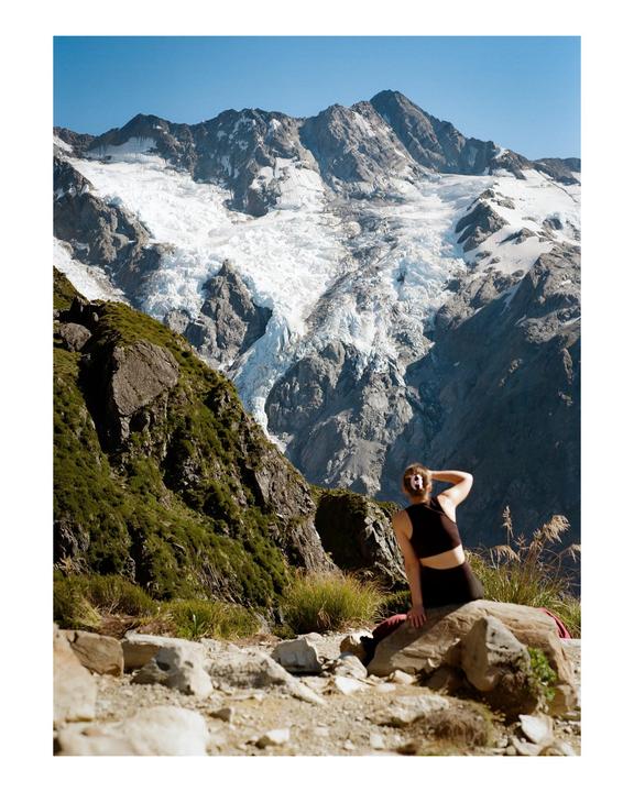 Aoraki Mount Cook, New Zealand | Mamiya M645 1000S | 80mm f/2.8 | Gold 200