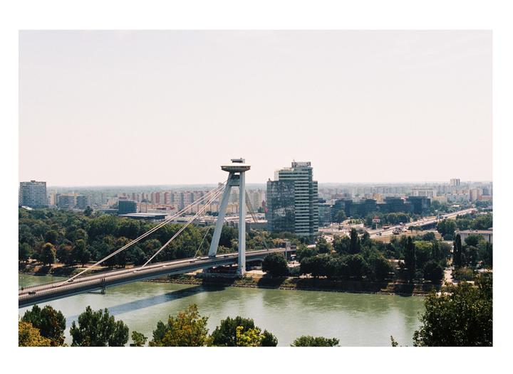Bratislava on portra 160, Canon EOS 300V, 50mm f1.8