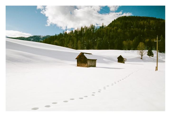 Winter Hike | Nikon F6 Kodak 400 Circular Polarizer