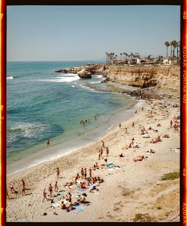 San Diego, California · Mamiya 7ii 80MM · Kodak Portra 400
