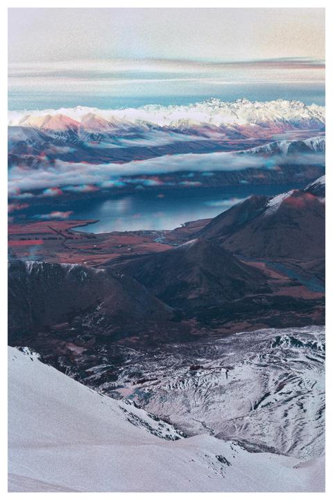 Infrared Lake [Nikon N80 / 50mm / Rollei IR 400 trichrome]
