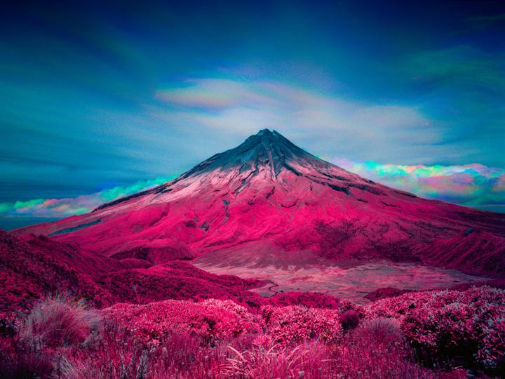 Mt Taranaki (Fujica 645w, F8, 760nm, Rollei IR)