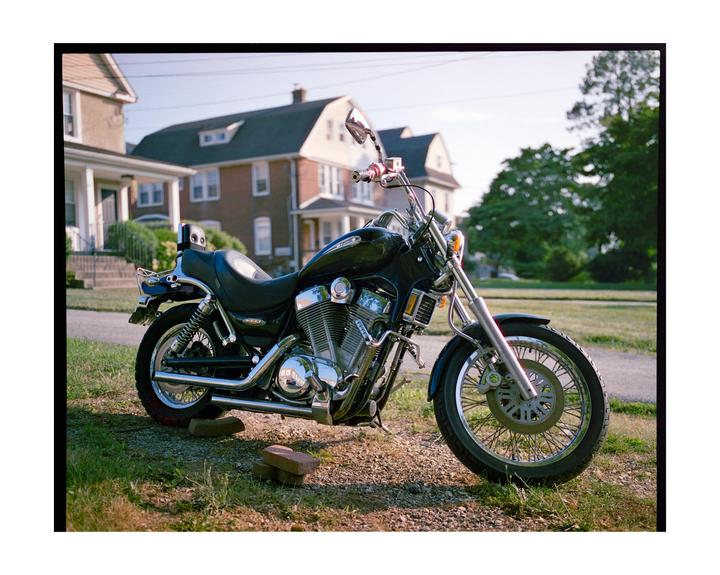 Suzuki Intruder 1400 [Fujifilm GF670, 80mm f/3.5, Cinestill 50D]