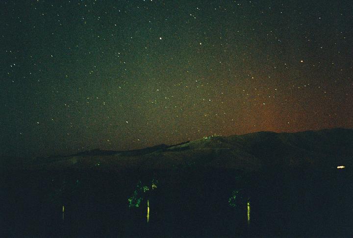 Auroras Australis [Pentax K1000, Zykkor MC Auto 28mm f2.8, Fujifilm Fujicolor 200, New Zealand, Blenheim]