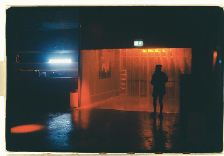 within cells interlinked [Olympus Trip 35, Portra 400]