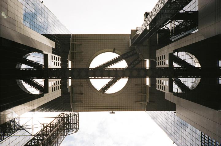 Umeda Sky Building [ Yashica T4 / Kodak Gold 200 ]