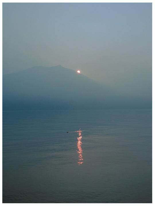 some misty conditions around Lake Como [Leica m6 | vision 3 250d | 35mm]