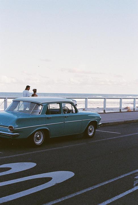 coastal dusk. [Canon EOS 750, Ultramax 400]