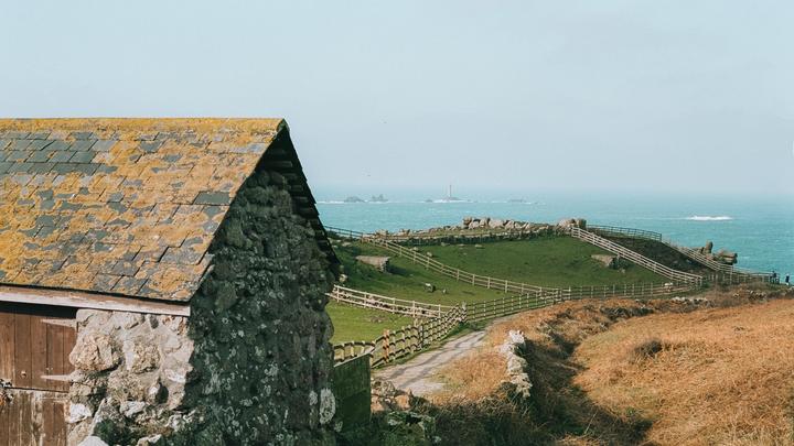 Land’s end, [bessa r2, Kodak portra 160]