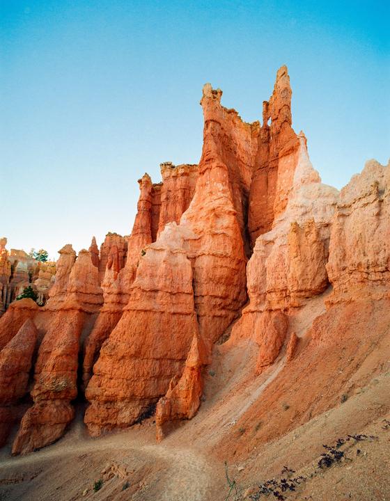 Evening at Bryce Canyon | Mamiya 7ii, 43mm, Gold 200