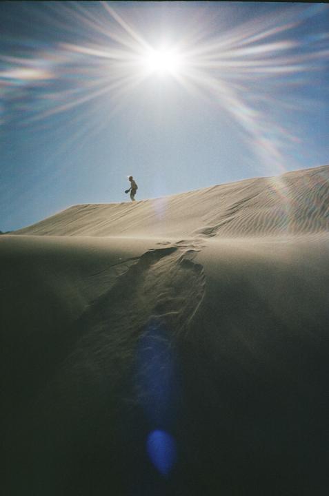 Dune 2 [Olympus XA2, Portra 400]
