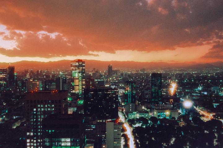 Mexico City with Harman Phoenix (Leica M6, 40mm 1.4)