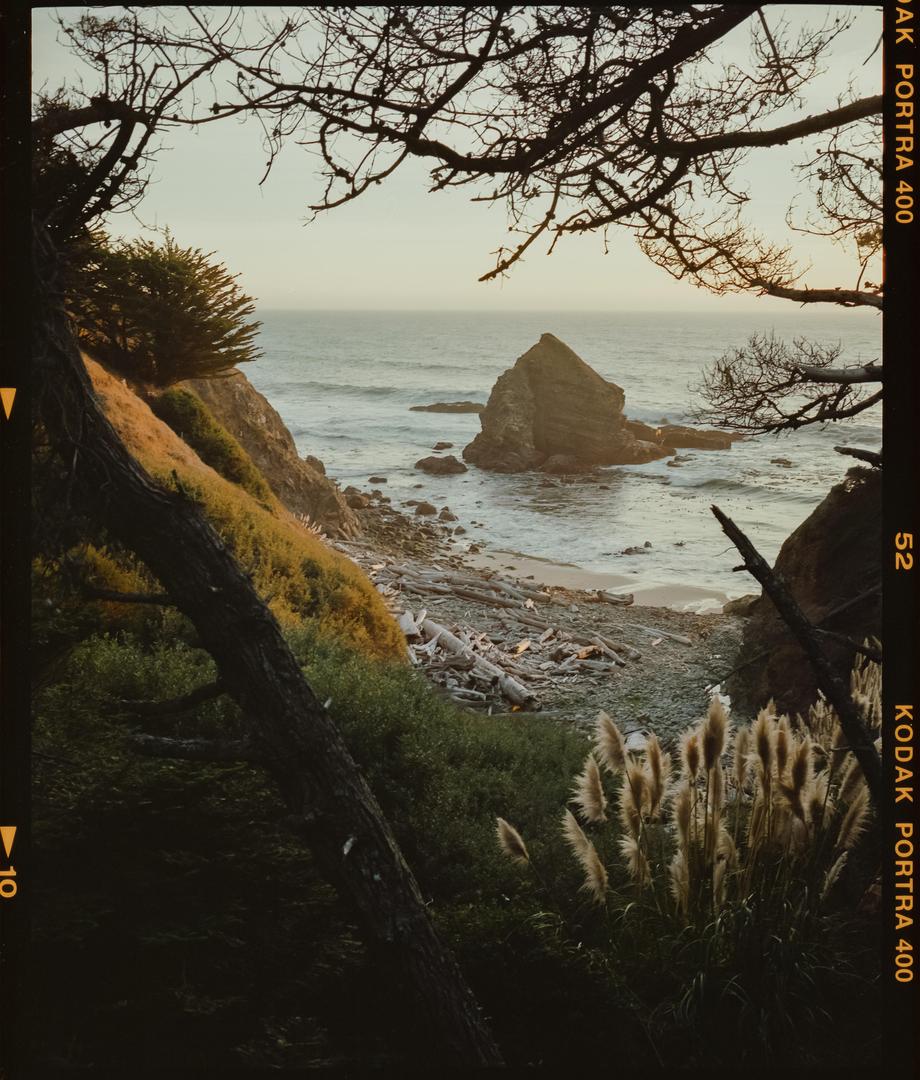 Oceanside · Mamiya 7ii 80MM · Kodak Portra 400, shot on mamiya 7ii with kodak portra 400