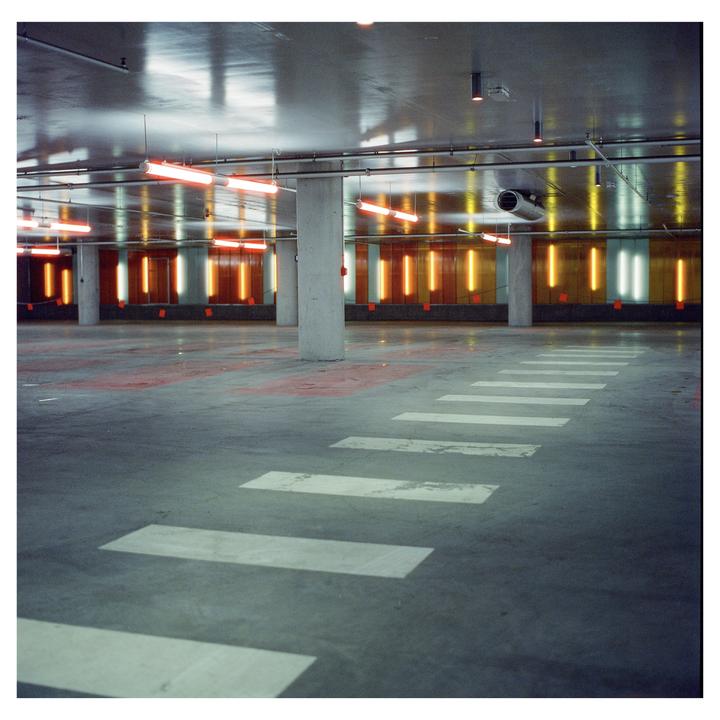 A parking garage? On cinestill? Revolutionary it’s never been done before! (Hasselblad 501cm, 80mm f2.8 CB, 800t)