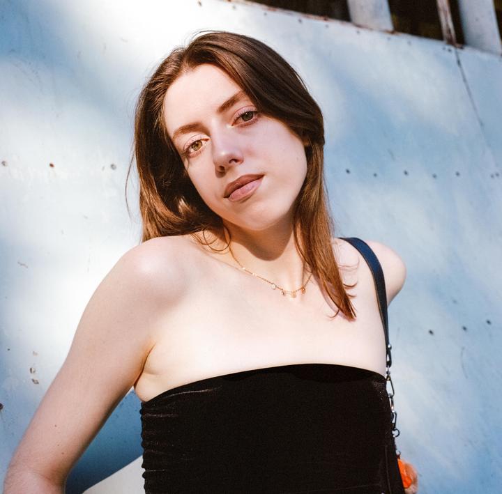Mary - Rolleiflex 3.5F (Expired Portra 400)