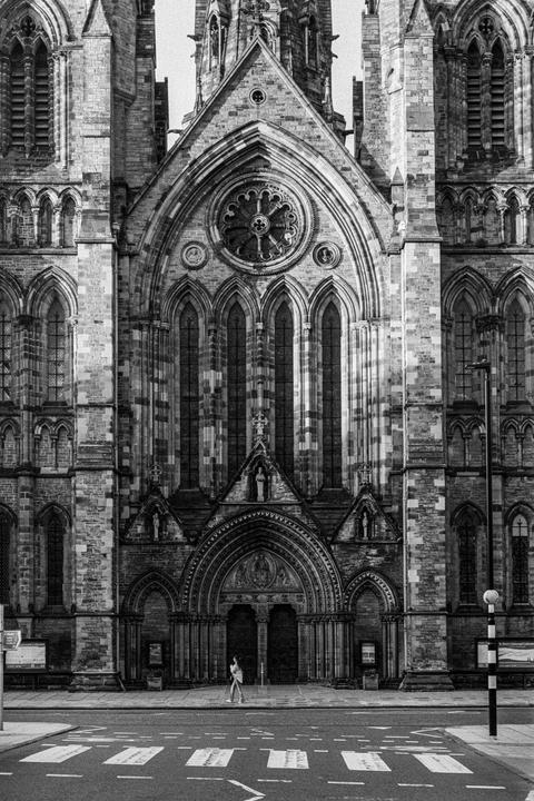 Kodak Double-X in Edinburgh [Nikon EM]