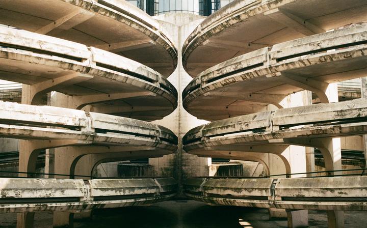 Parking Mont d'Est Relais, Noisy-le-Grand (Pentax LX, Fujifilm C200)