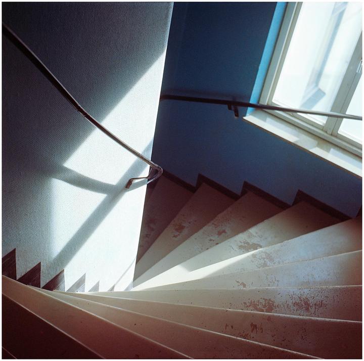 The light in my stairwell | Yashicamat | Portra 400 (very expired)