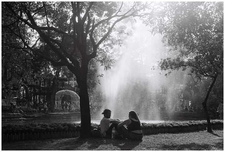 In the park | Rollei35 - Ilford HP5