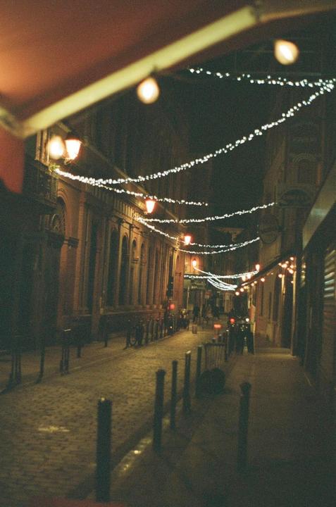 Does Portra usually lack this much contrast or am I doing something wrong?