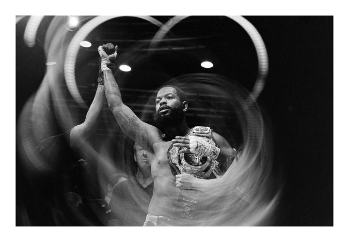 Cage Fights | Canon EOS3 | Cinestill 800t (+1) & Tri-X (+2) | Canon 28-70 f2.8 & 70-200 f2.8