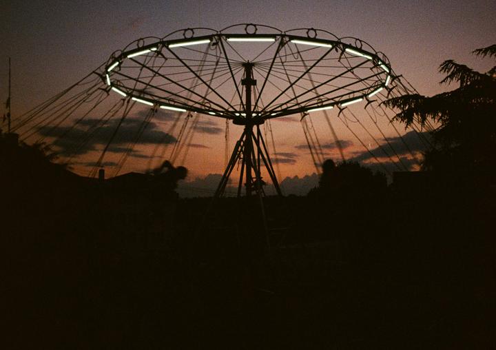Sunset (Fuji TW-3, Portra 400)