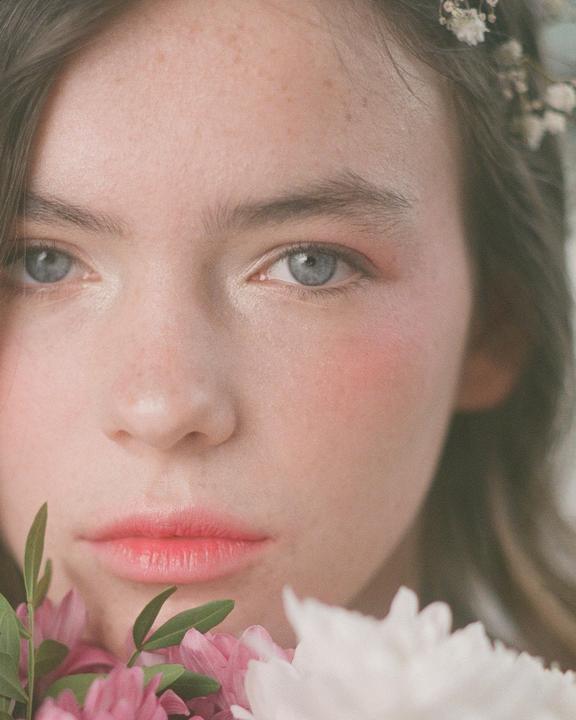 Myla | Pentax 67 | 105mm F2.4 | Fuji Pro 400H